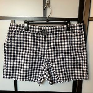 Tommy Hilfiger Navy Gingham Shorts. NWOT. L